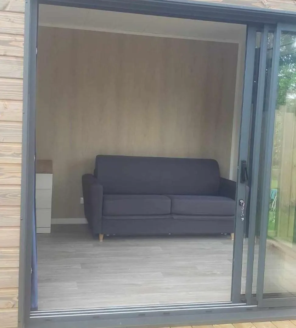 Studio De Jardin Au Calme Hennebont 0*,  Frankrike